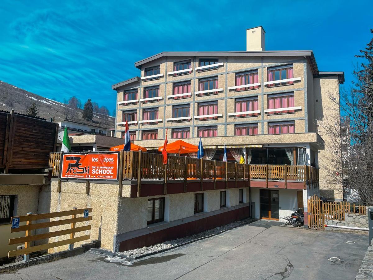 Atmosphere Hotel لو دوز آلب المظهر الخارجي الصورة
