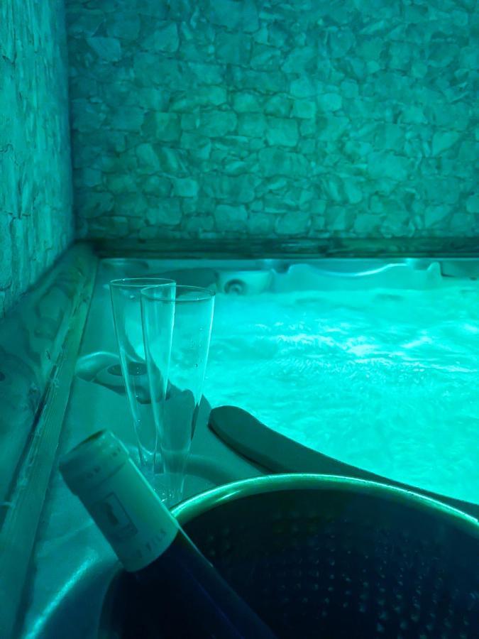 Atmosphere Hotel لو دوز آلب المظهر الخارجي الصورة