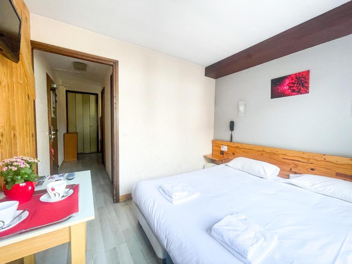 Atmosphere Hotel لو دوز آلب المظهر الخارجي الصورة